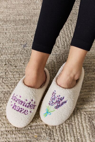 Melody Sequin Pattern Cozy Slippers  | KIKI COUTURE