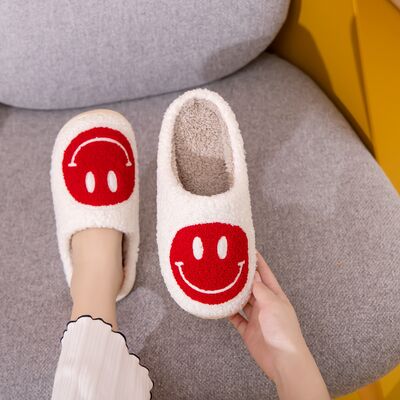 Melody Smiley Face Cozy Slippers  | KIKI COUTURE