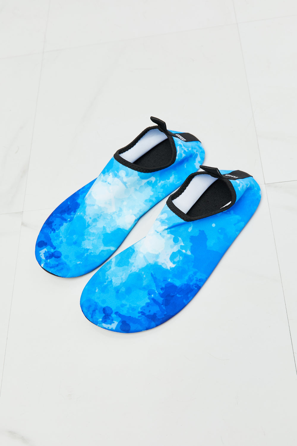 MMshoes On The Shore Water Shoes in Blue  | KIKI COUTURE