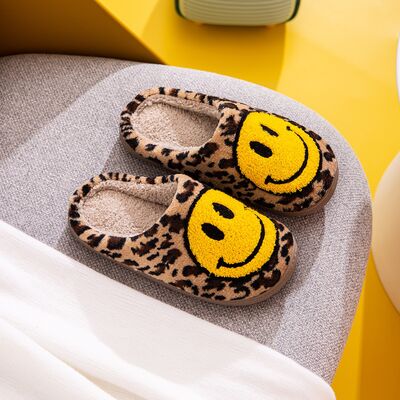 Melody Smiley Face Leopard Slippers  | KIKI COUTURE