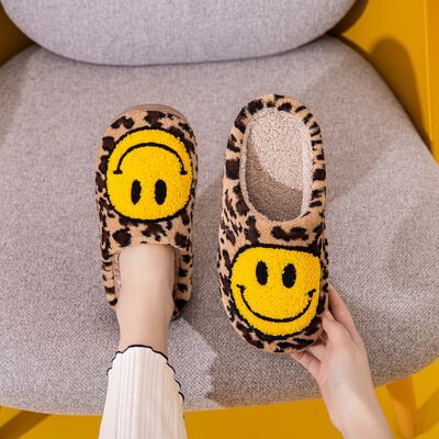 Melody Smiley Face Leopard Slippers  | KIKI COUTURE