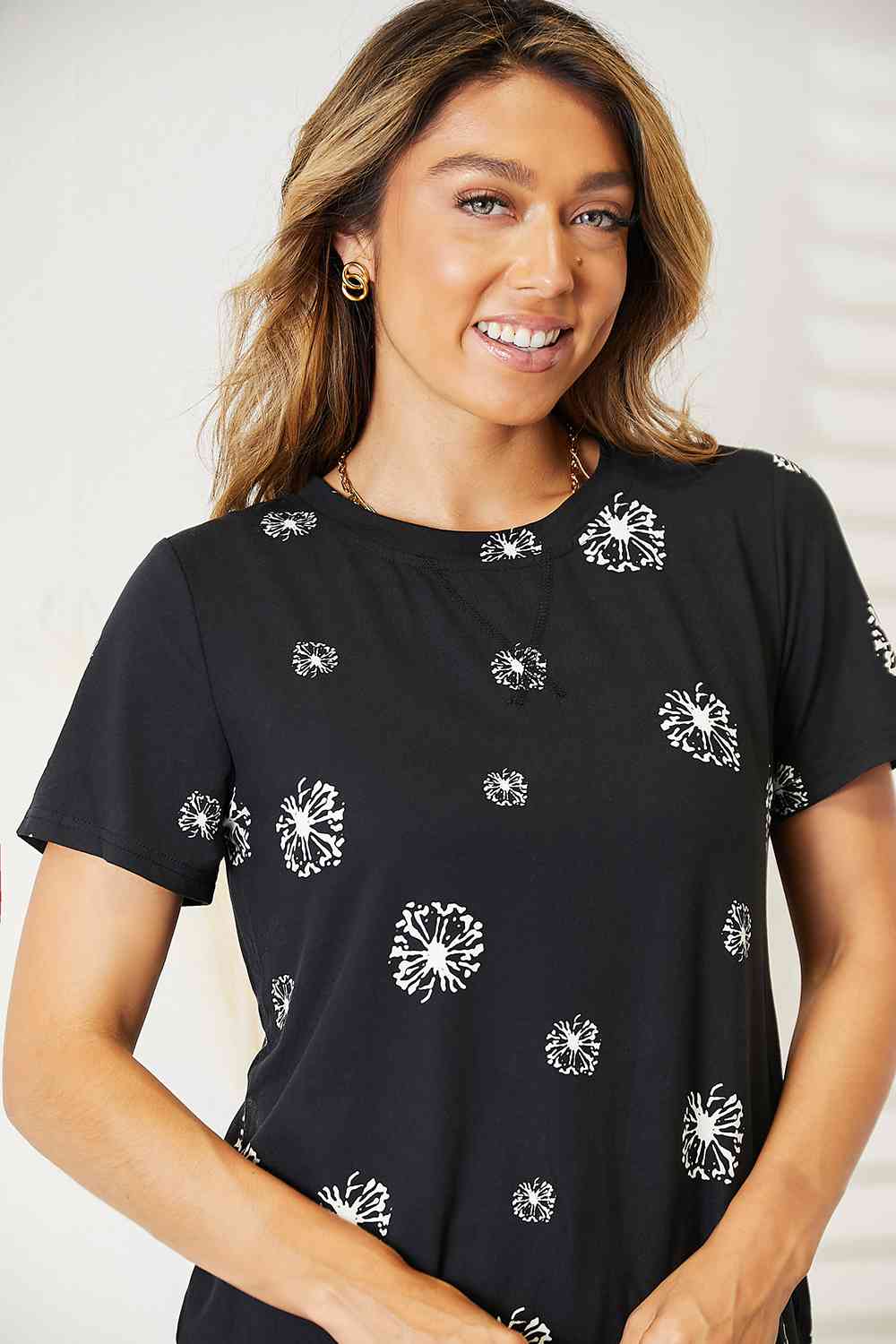 Double Take Dandelion Print Round Neck T-Shirt  | KIKI COUTURE