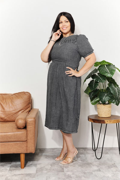 And The Why  Full Size Washed Chambray Midi Dress  | KIKI COUTURE